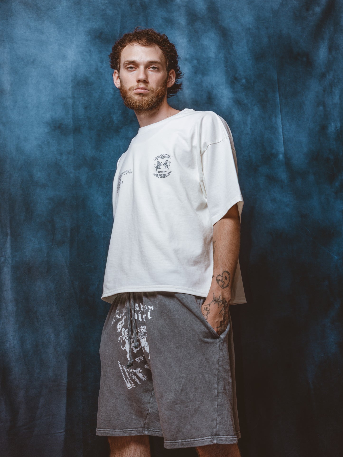 'Basic' T-Shirt